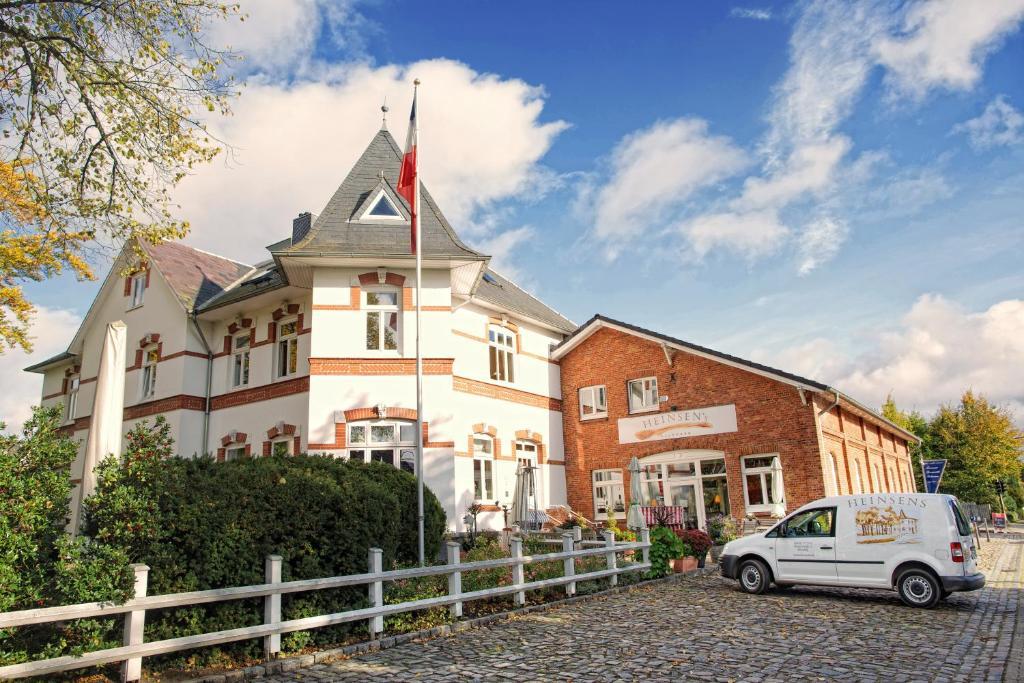 Heinsens Ellerbek Panzió Kültér fotó